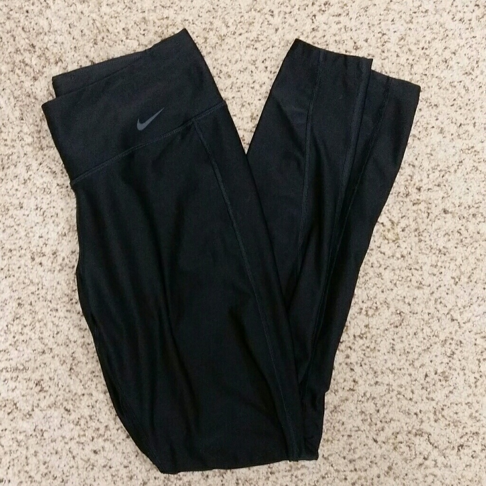 Black Nike Leggings
